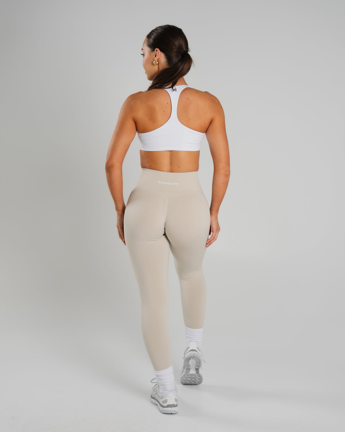Amplify Ultra-High Rise Legging - Wheat product media