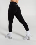 Amplify Ultra-High Rise Legging - Black