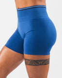 Amplify Mid Rise Short - Reign