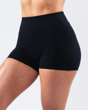 Everyday Core Mid Rise Short - Black