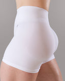 Pump Mid Rise Short - White