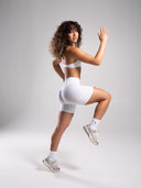 Pump Mid Rise Short - White