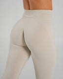 Amplify Ultra-High Rise Legging - Wheat