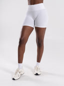 Pump High Rise Short - White