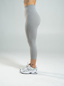 Aura Ultra-High Rise Capri - Nickel