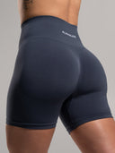 Pump High Rise Short - Dusty Navy