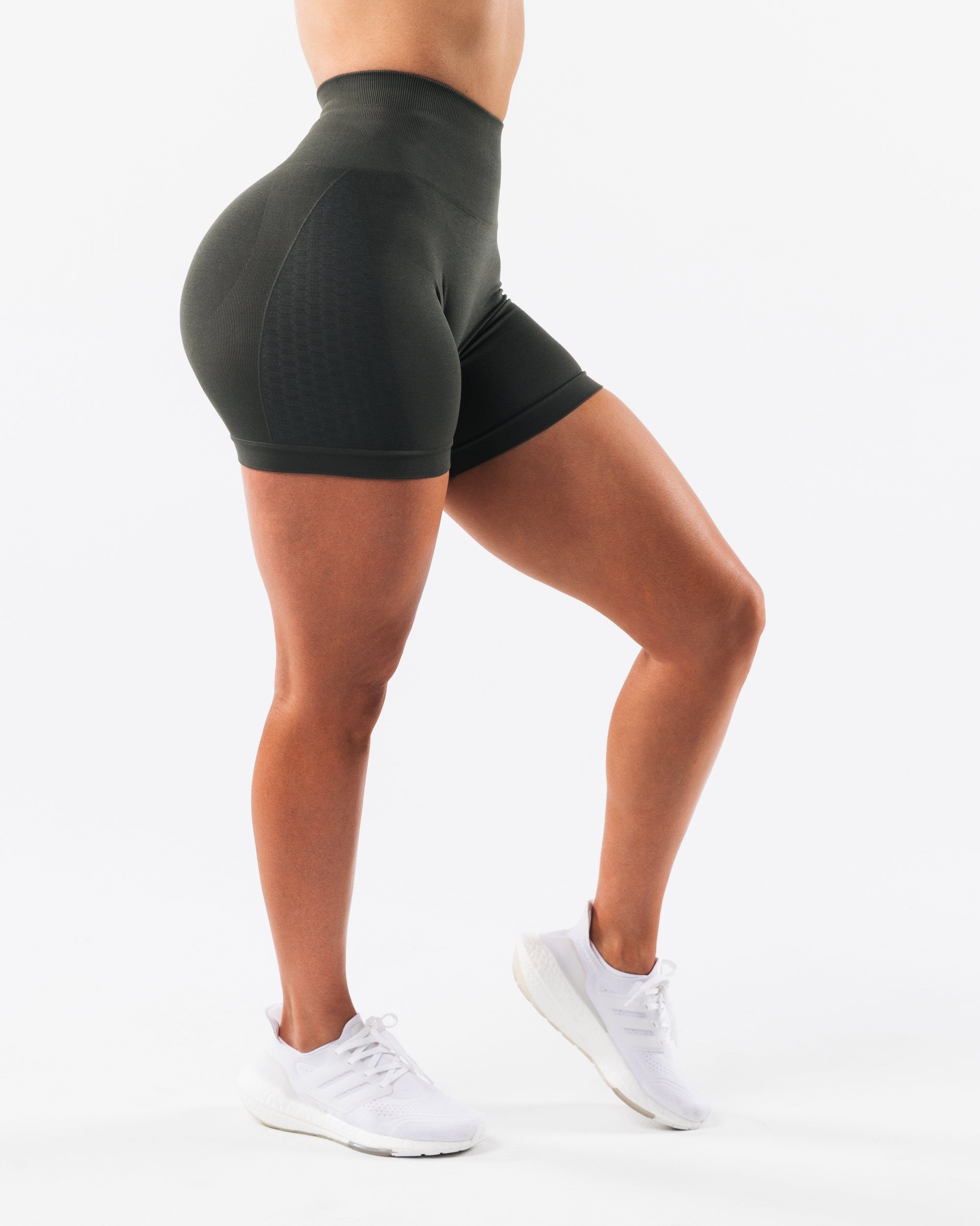 Amplify Contour Short 5 - Mountain Top – Alphalete Athletics UK